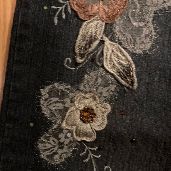 NWOT Junior Dark Blue Jeans w/Flowers & Sequins sz 9/10 by Pristine USA - Picture 4 of 11